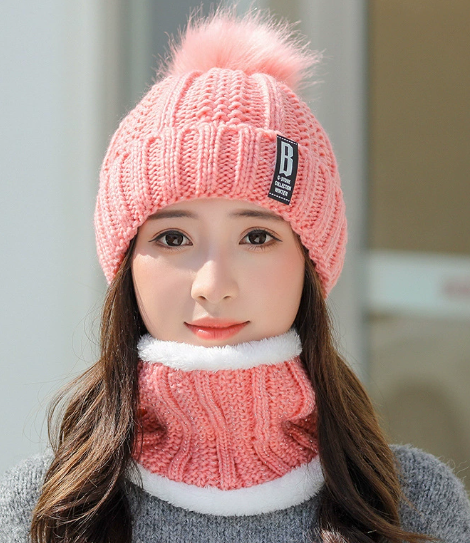 Women's Thick Knitted Winter Cap and Scarf Set