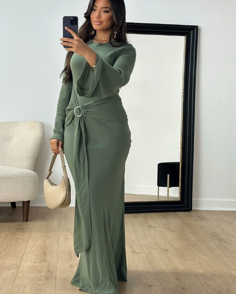 Fashionable Grace Gown