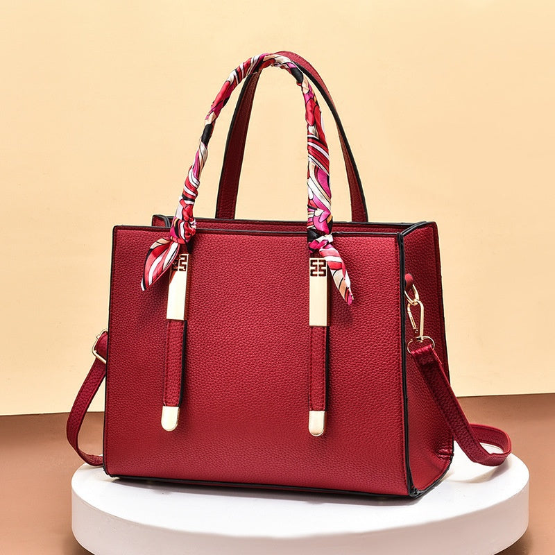 Chic Large Leather Shoulder Bag