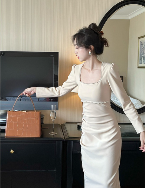 Square-neck Cinched Fishtail Long Sleeve Dress