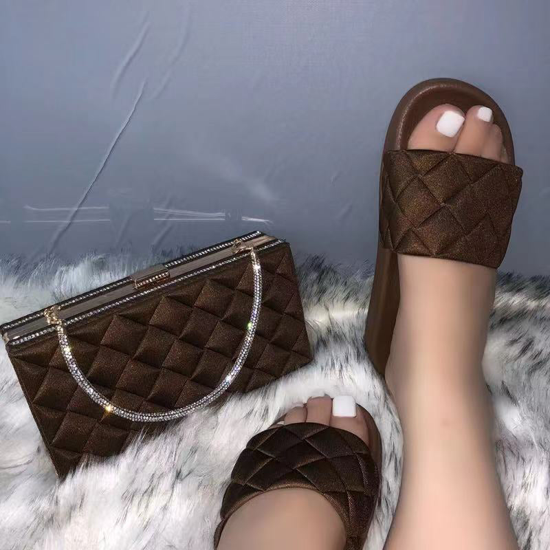 Plaid Sandals, Slippers, and Shoe Bag Set