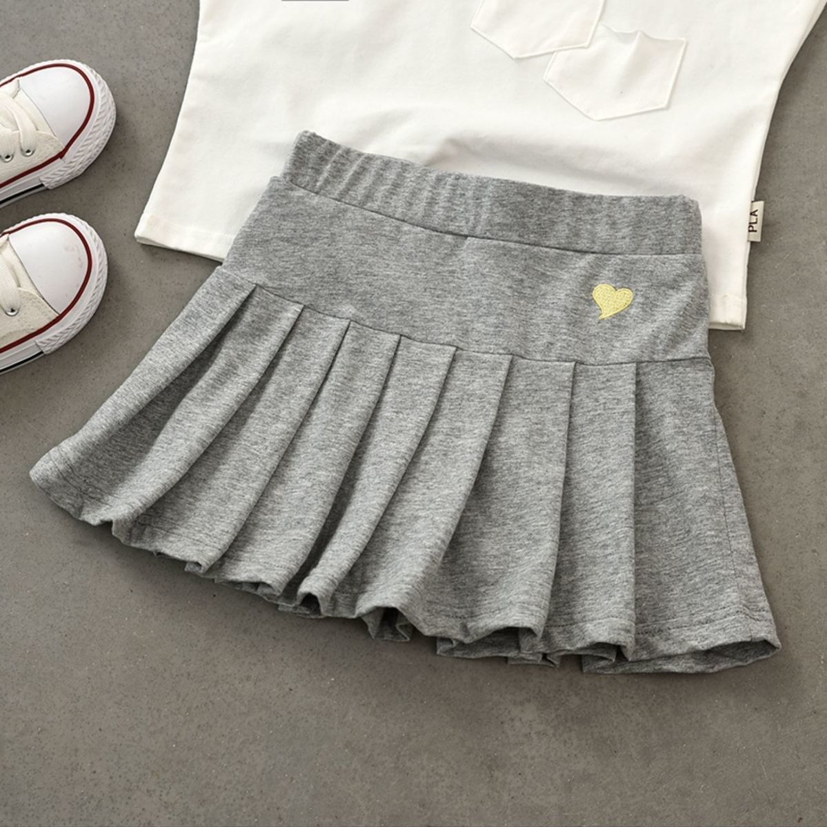Girls' Pleated Anti-Slip Summer Skirt for Ages 8+